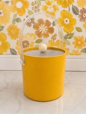 Pristine Vintage Kraftware MCM Yellow Vinyl Ice Bucket Lucite Handle
